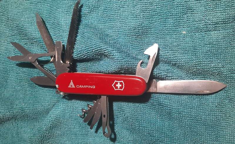 Victorinox - Ranger with Red Scales Camping Logo