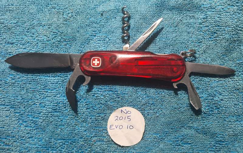Swiss Army Knife .Wenger - Evo 10 Red translucent scales Discontiued