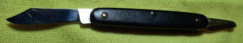 Swiss Army knife  Victorinox Gardener  Knife Nylon Scales with Brass Rivits brass liners