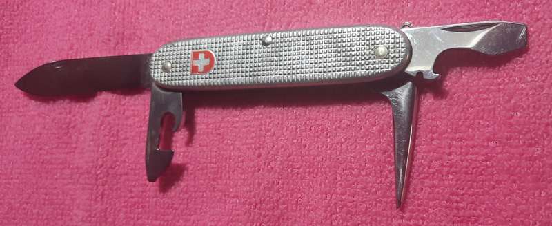 Swiss Army Knife Victorinox Soldier Alox Silver 93mm stamped 95 on Blade