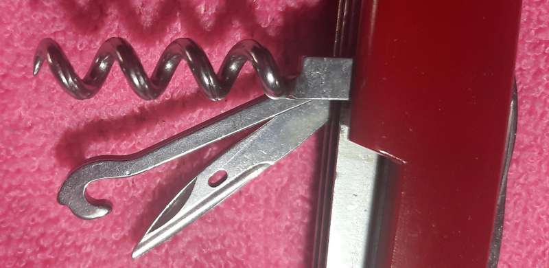 Victorinox Swiss Army Knife -   (Climber ) Traveler  Red Scales no keyring early 1980 s grooved