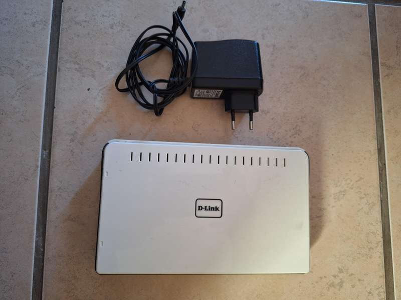 D-Link DIR-655 Wireless Gigabit Router