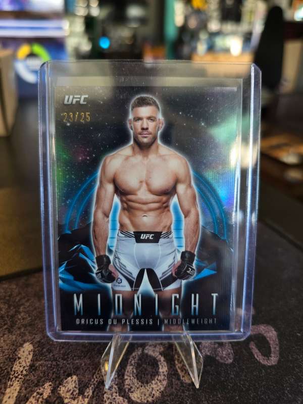 2024 Topps UFC Midnight - 23/25 - Dricus Du Plessis