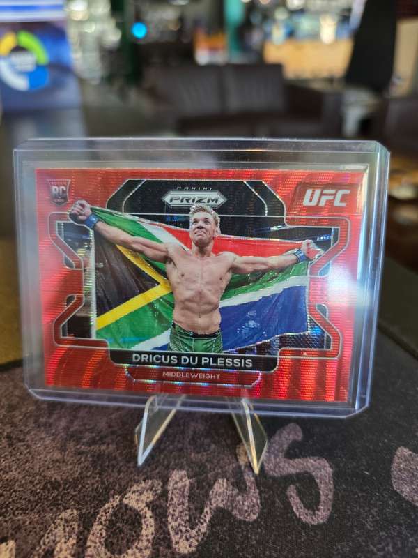 2022 Panini Prizm UFC - Ruby Wave - Dricus Du Plessis RC (Rookie Card)