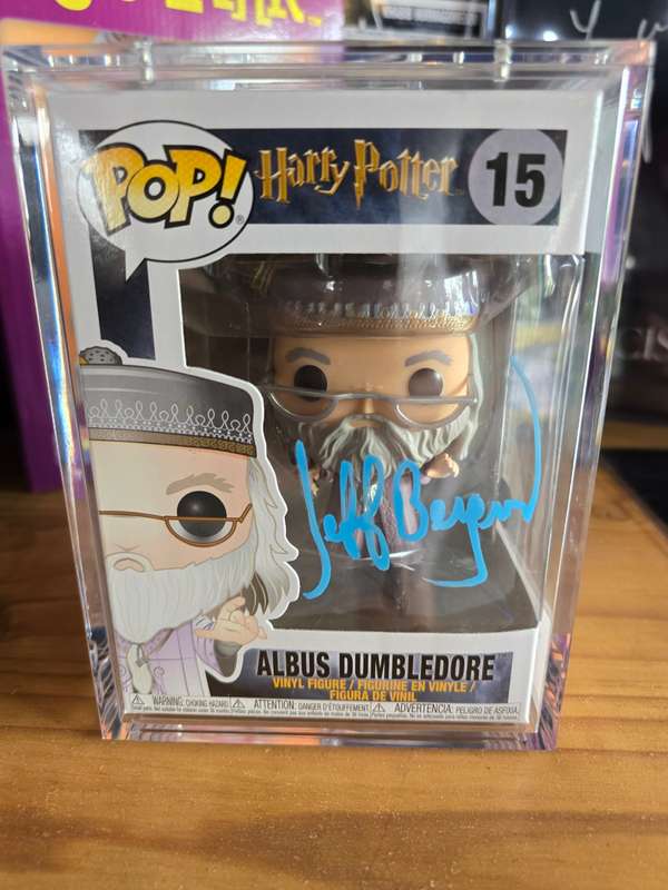 Harry Potter - Albus Dumbledore #15 - Signed by Jeff Bergman with OCC/COA