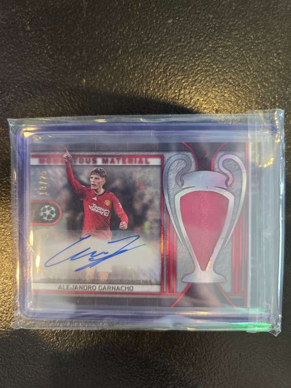 Alejandro Garnacho - 23/24 Topps Museum Momentous Material Jumbo Auto 18/25 Manchester United