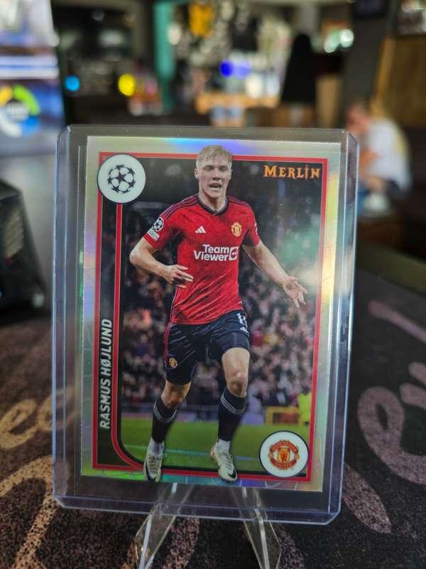 2024 Topps Merlin UCC - Rasmus Hojlund - Manchester United - Refractor #81