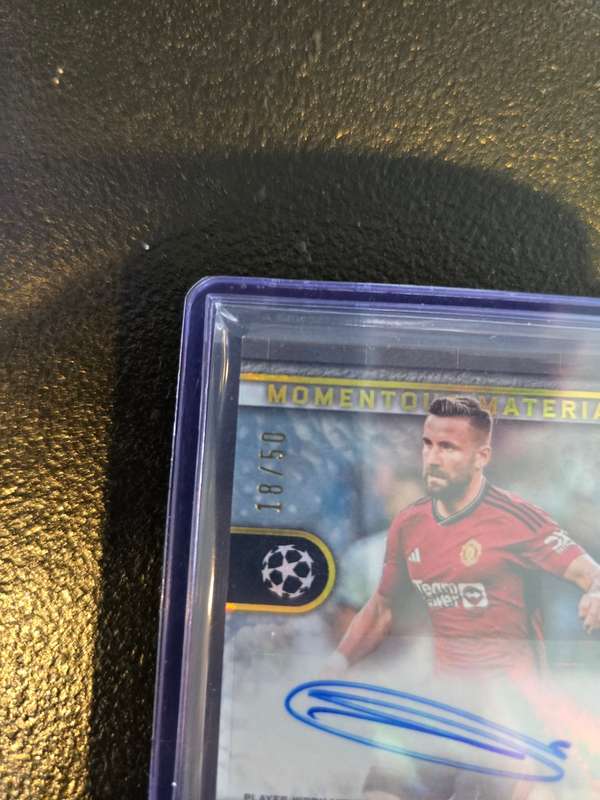 Luke Shaw - 23/24 Topps Museum Momentous Material Jumbo Auto 18/50