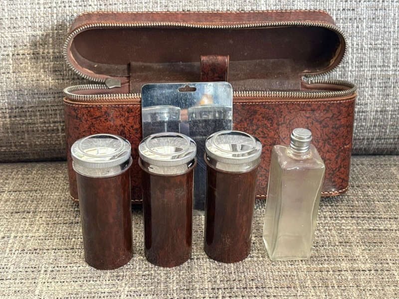 Vintage Shaving Kit