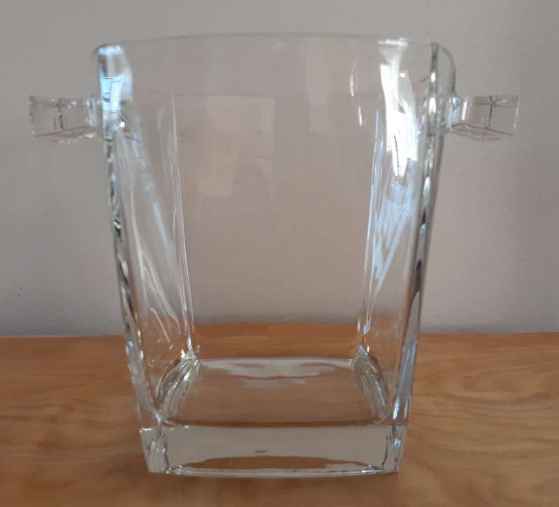 Johnny Walker - Scotch Whiskey Glass Ice Bucket - Keep Walking
