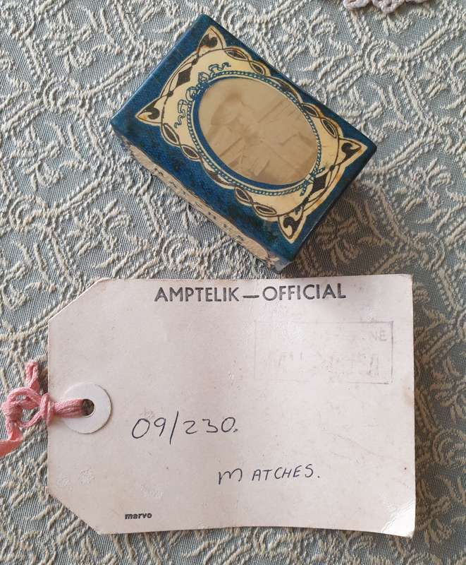 VINTAGE MATCHBOX HOLDER