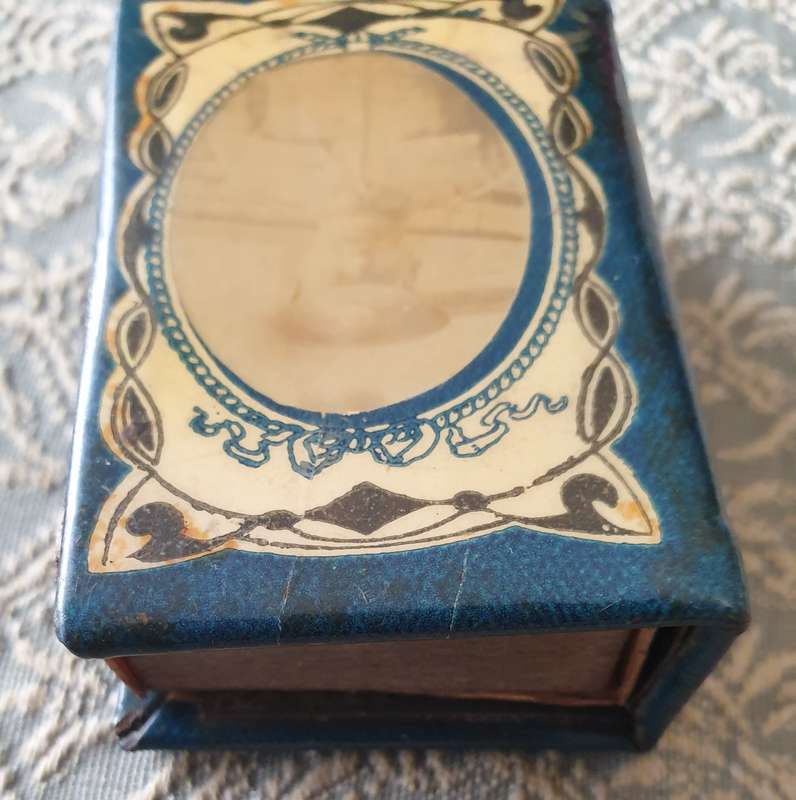 VINTAGE MATCHBOX HOLDER