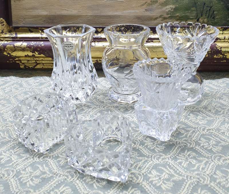 CRYSTAL VASES AND NAPKIN HOLDERS | JOB LOT UP FOR GRABS |