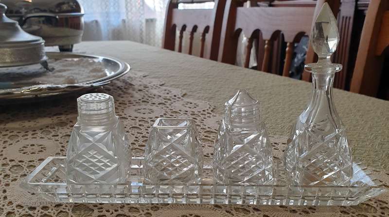 Condiment Cruet Set