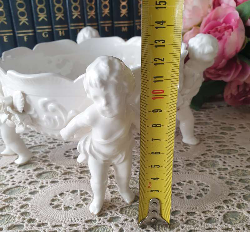 White Italian Continental blanc de Chine center bowl depicting four putti Cherubs + Small Vase