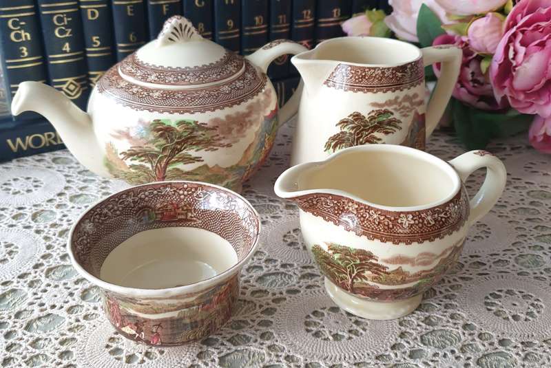 RARE Royal Staffordshire "Jenny Lind 1795 set