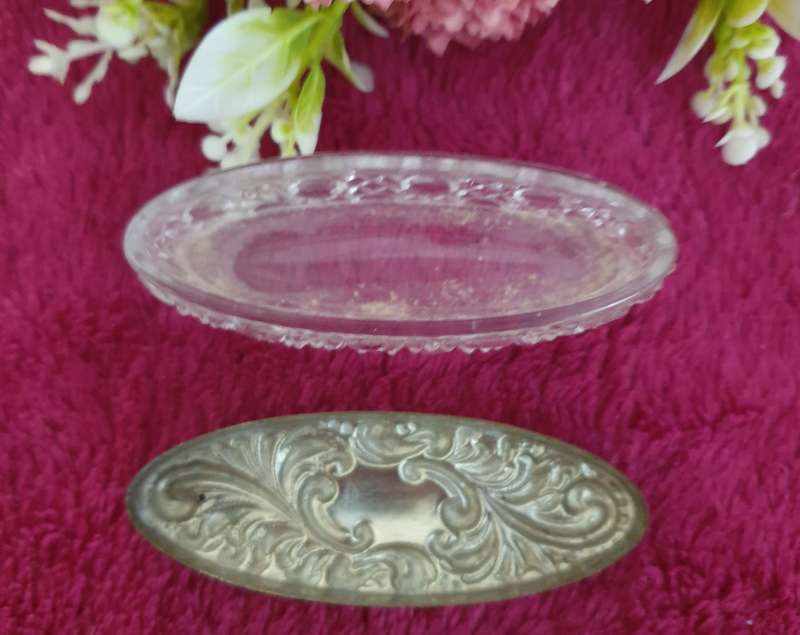 VINTAGE CUT GLASS TRINKET HOLDER