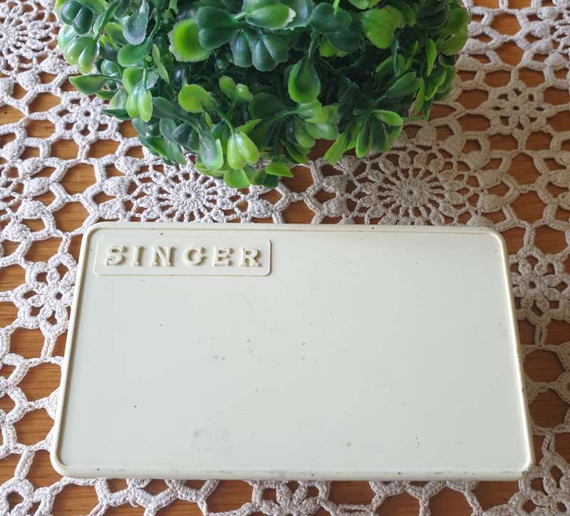 SINGER SEWING ACCESORIES