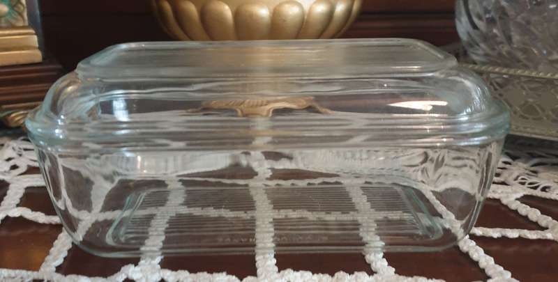 GLASS BUTTER DISH | FRANCE |