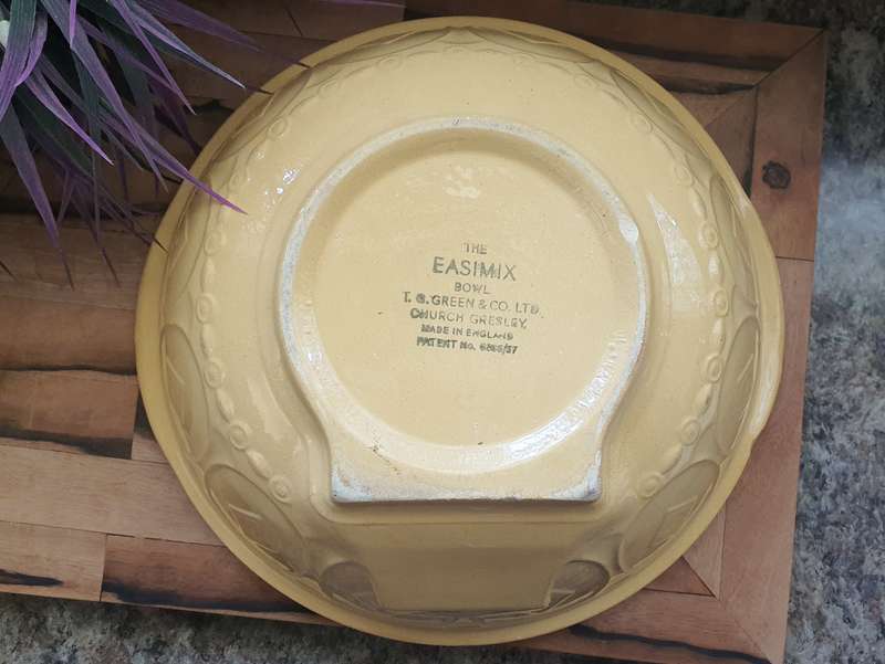 Vintage T G Green & Co EasiMix Gripstand Mixing Bowl