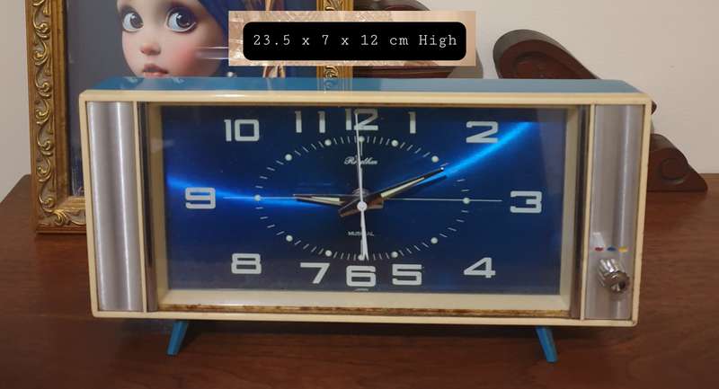 GINZA / RHYTHM Blue and White Musical Mid Century Alarm Clock / Desk Clock Playing Swan Lake, Japan