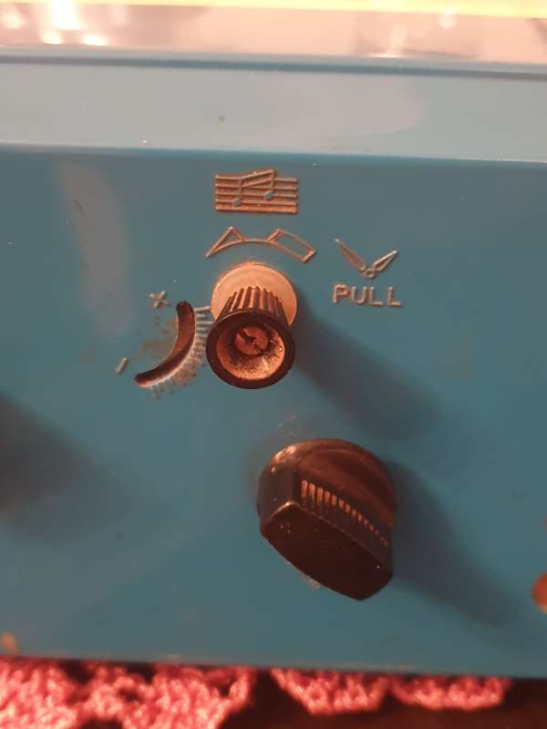 GINZA / RHYTHM Blue and White Musical Mid Century Alarm Clock / Desk Clock Playing Swan Lake, Japan