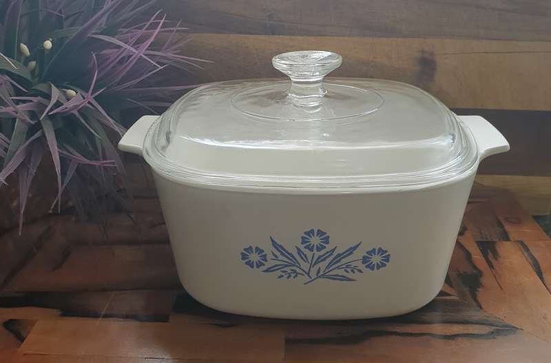 CORNINGWARE BOWL WITH LID