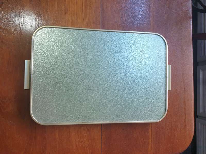 RETRO SERVING TRAY