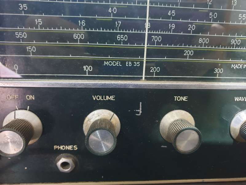 VERY RARE FIND - EDDYSTONE MODEL EB 35 RECEIVER