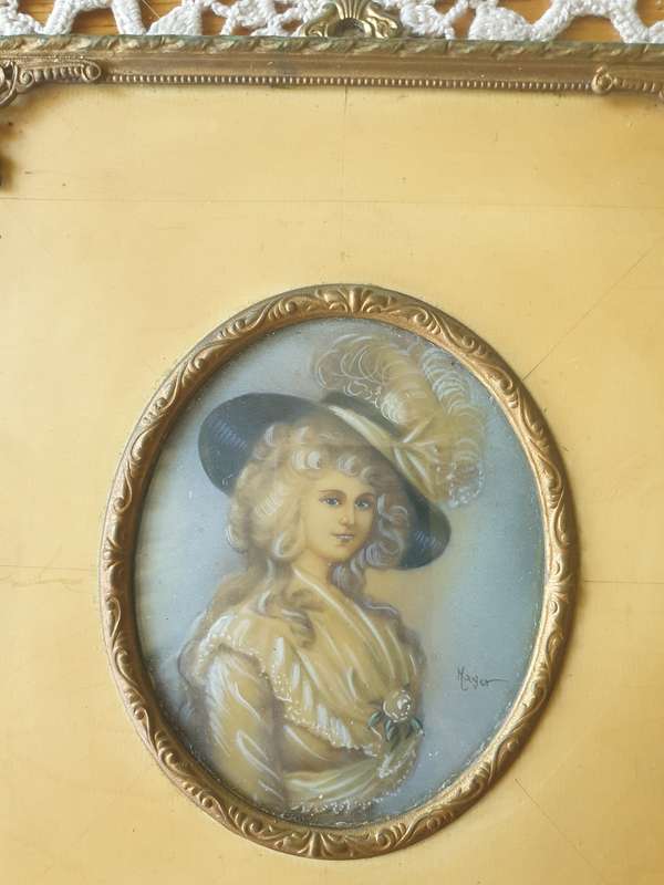 SET OF VINTAGE HAND PAINTED PICTURES
