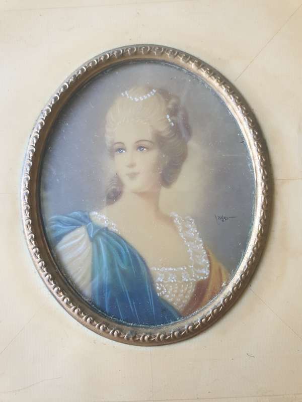 SET OF VINTAGE HAND PAINTED PICTURES