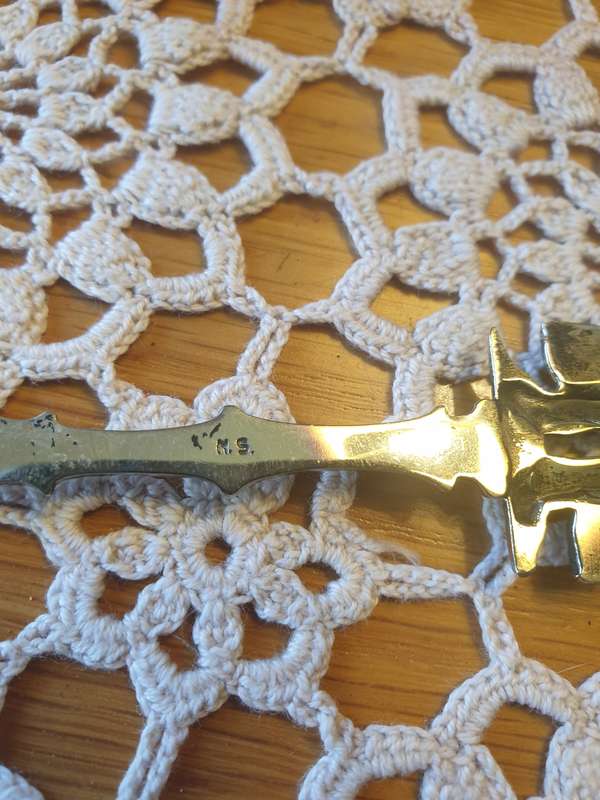 VINTAGE CAKE SERVER