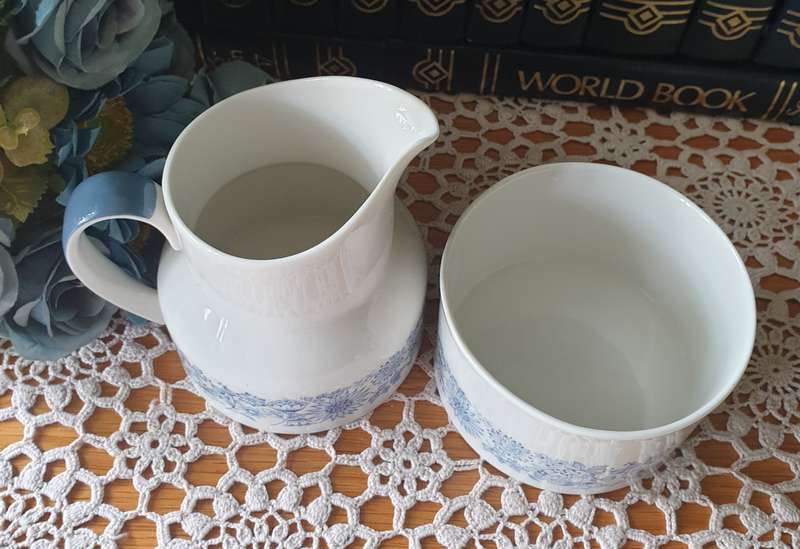 ROYAL DOULTON MILK POURER AND SUGAR BOWL