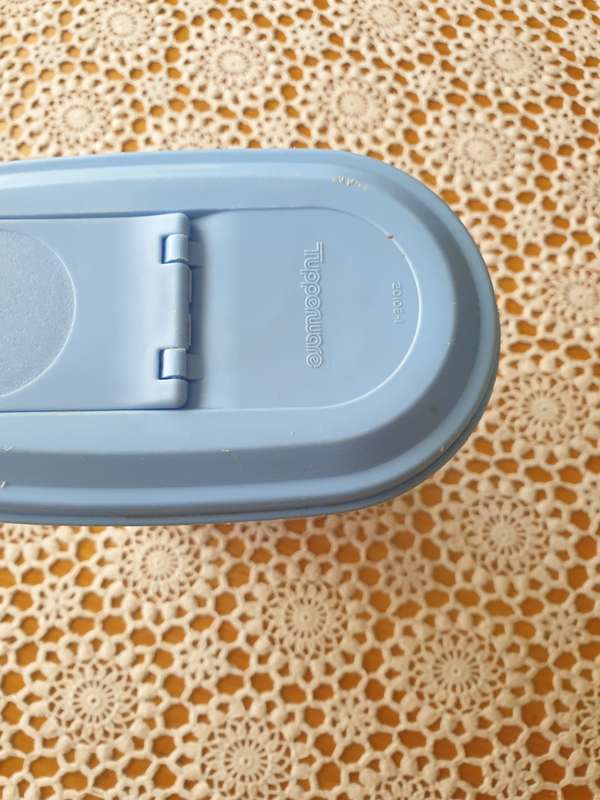 Tupperware Jug