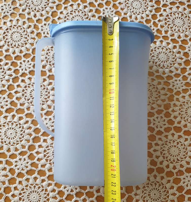 Tupperware Jug