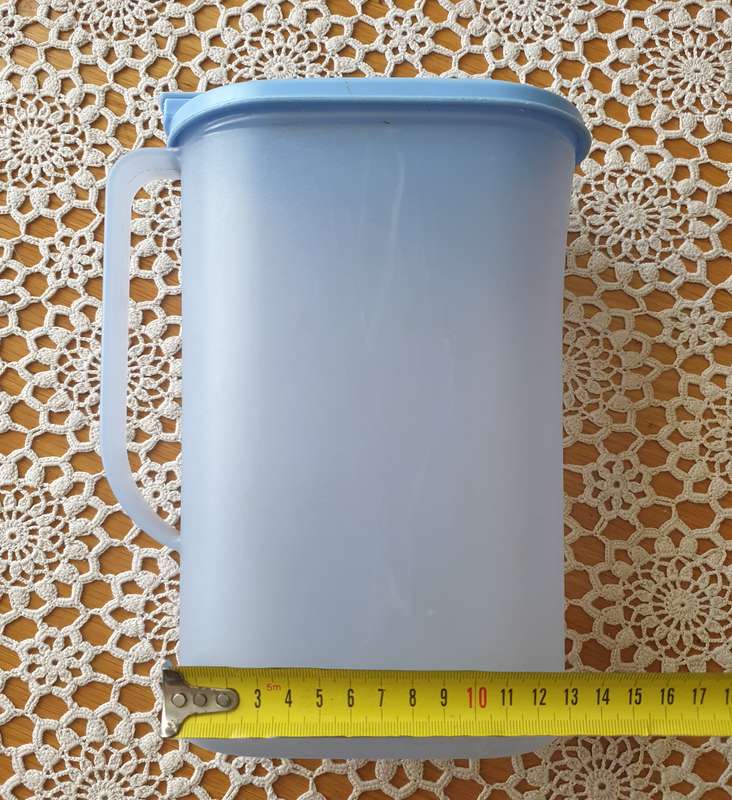 Tupperware Jug