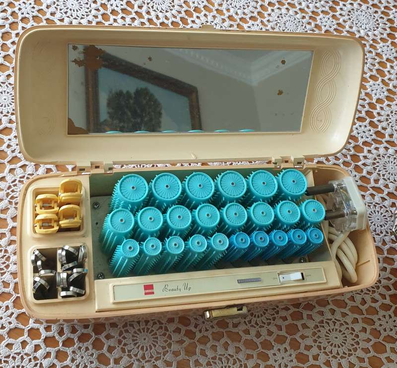 Vintage Hair Rollers | Japan | Good Working order |