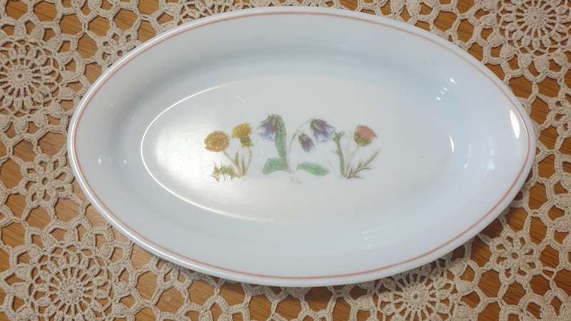 SET OF BOWLS