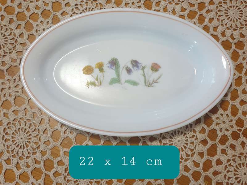 SET OF BOWLS