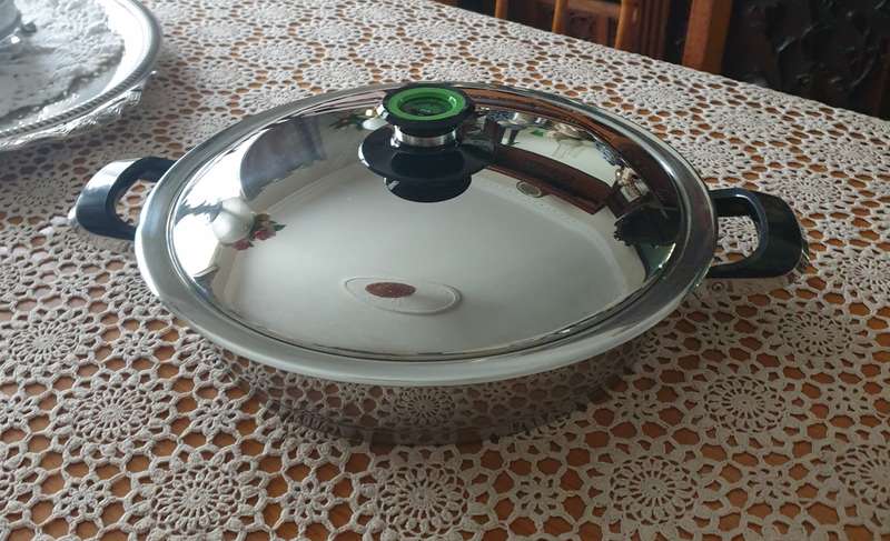 AMC Gourmet Roaster POT | SIZE ON PHOTOS |