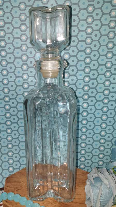 VINTAGE PERFUME BOTTLE 1970'S