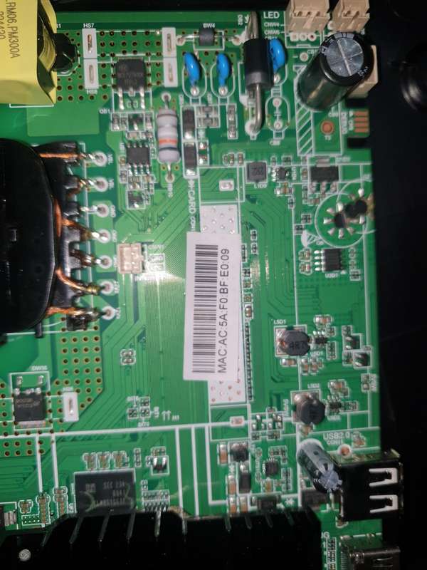 Dixon 55 inch Smart tv board. (Screen cracked)