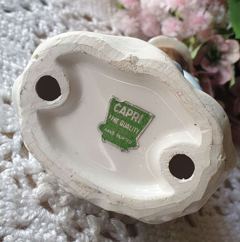 CAPRI ORNAMENTS