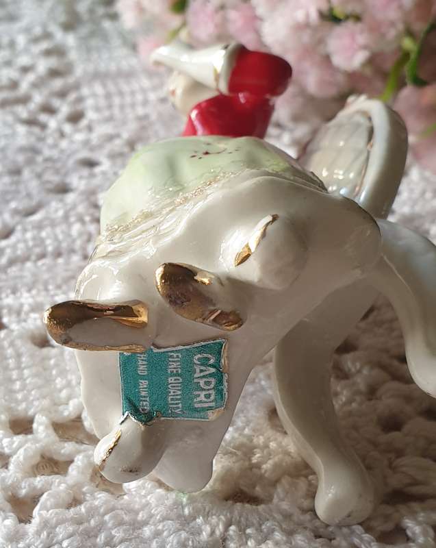 CAPRI ORNAMENTS