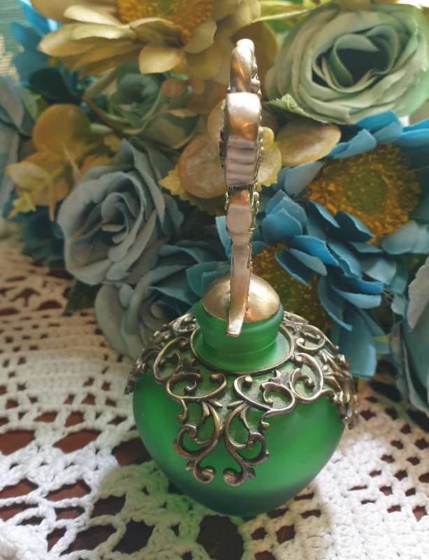 PERFUME bottle - Filigree Bras top Butterfly*STUNNING* work of Art