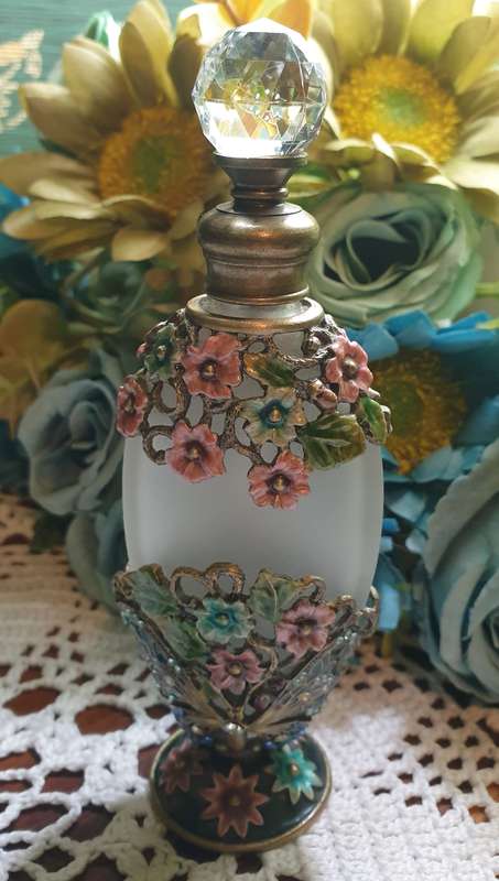 Exquisite Vintage Bejewled Art Deco Perfume Bottle