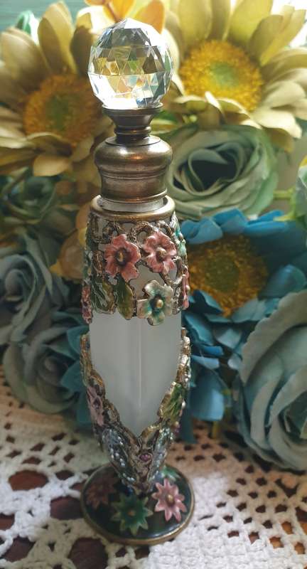 Exquisite Vintage Bejewled Art Deco Perfume Bottle