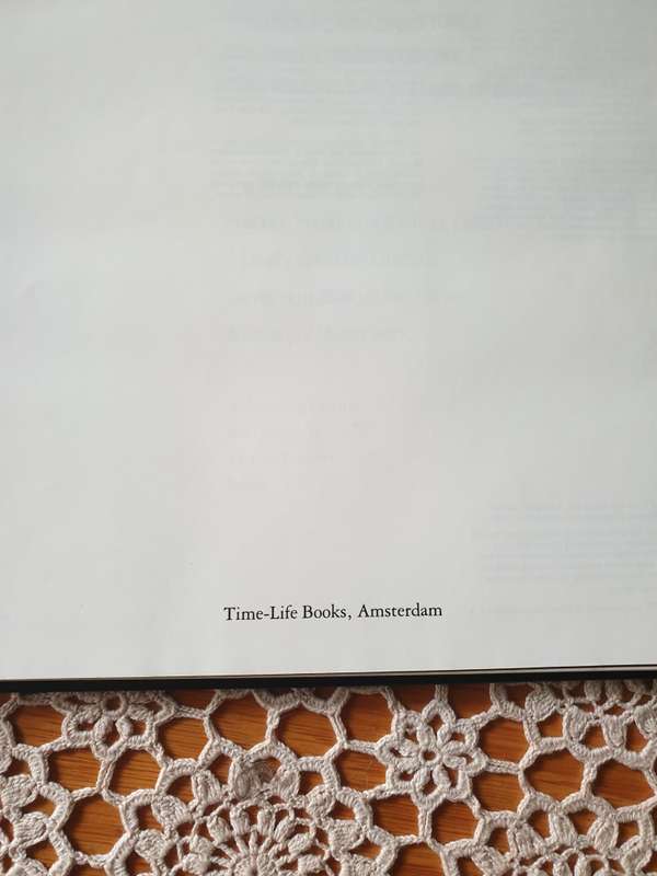 Gemstones Book by Paul O'Neil | HARDCOVER |
