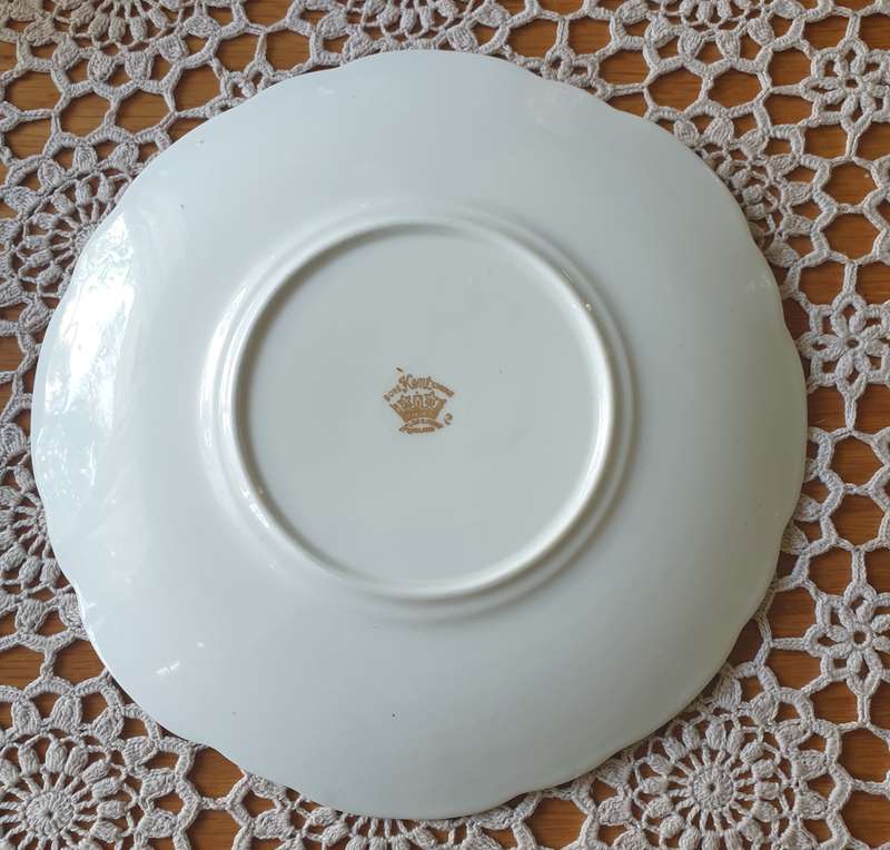 Vintage Taylor & Kent Bone China | England | CAKE PLATE |