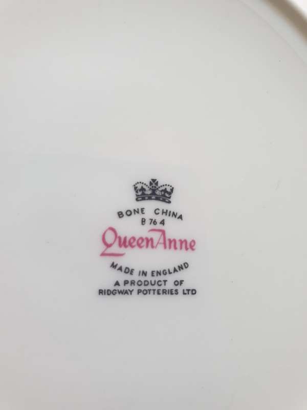 Vintage Queen Anne porcelain cake plate